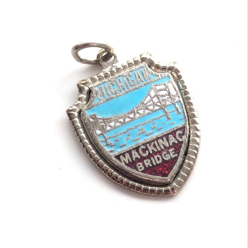 Vintage Estate Silver Tone Michigan Mackinac Bridge Collectible Bracelet Charm